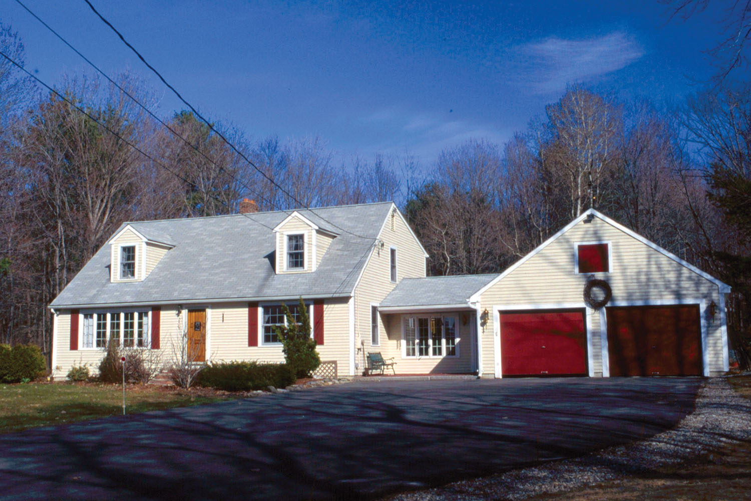 post-war-styles-antique-homes